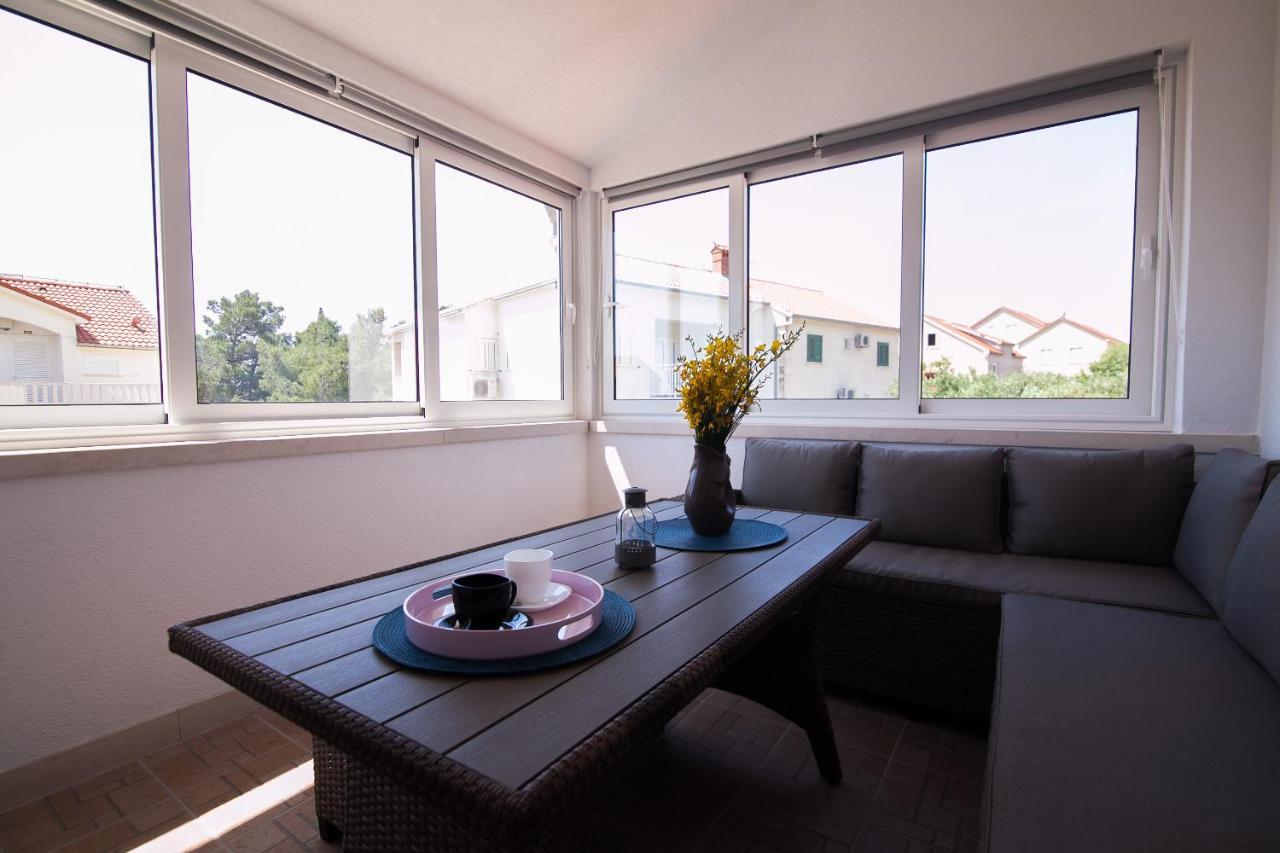 Family Apartments Brach Bol Zewnętrze zdjęcie