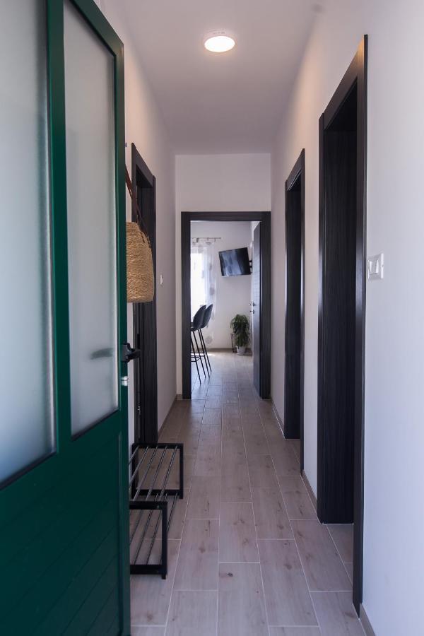 Family Apartments Brach Bol Zewnętrze zdjęcie