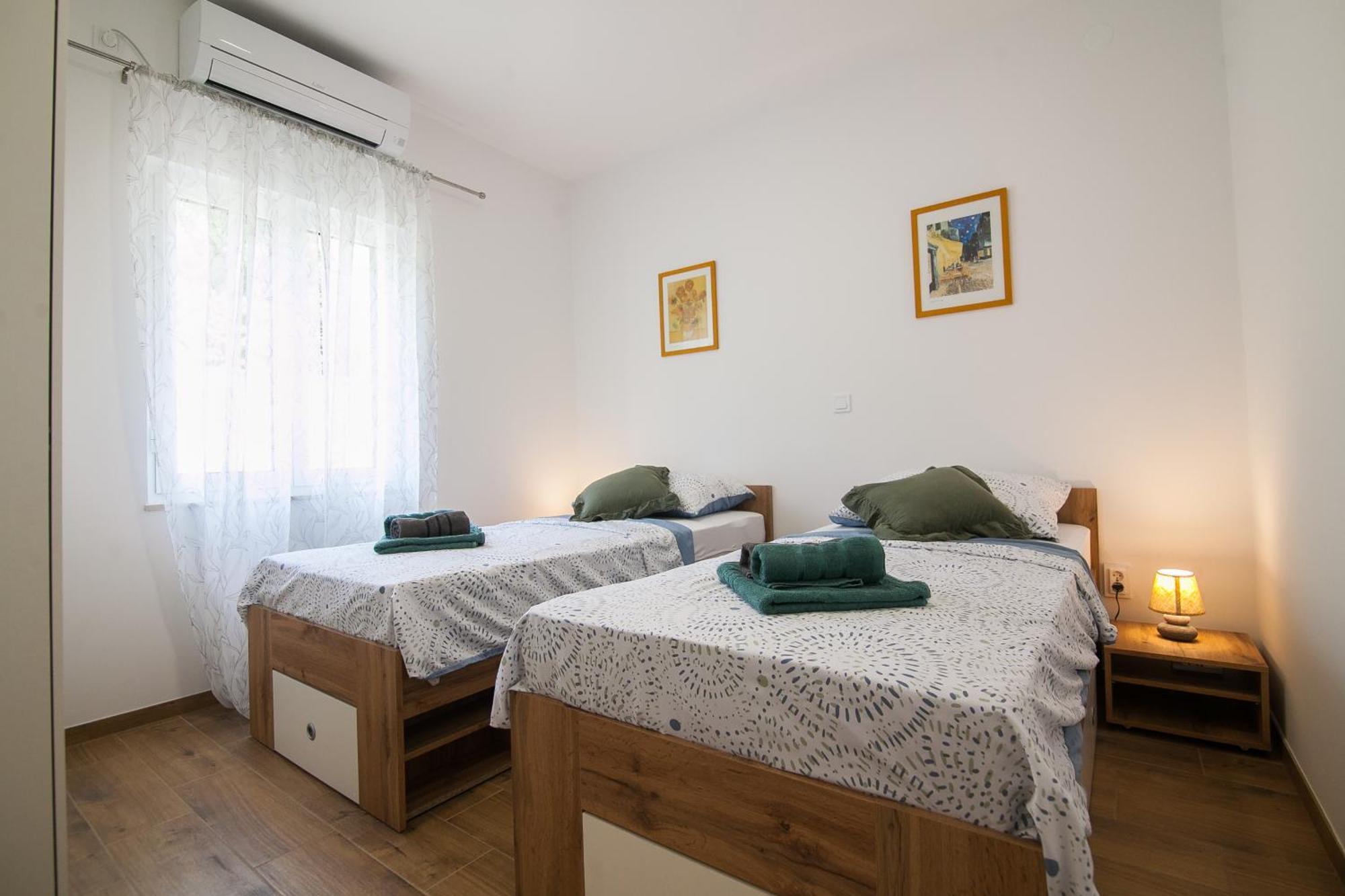 Family Apartments Brach Bol Zewnętrze zdjęcie