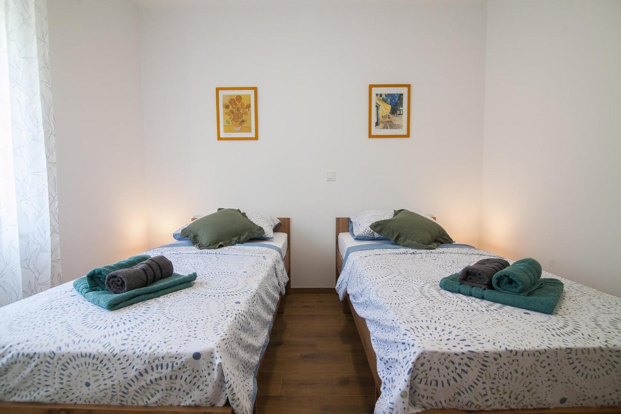 Family Apartments Brach Bol Zewnętrze zdjęcie